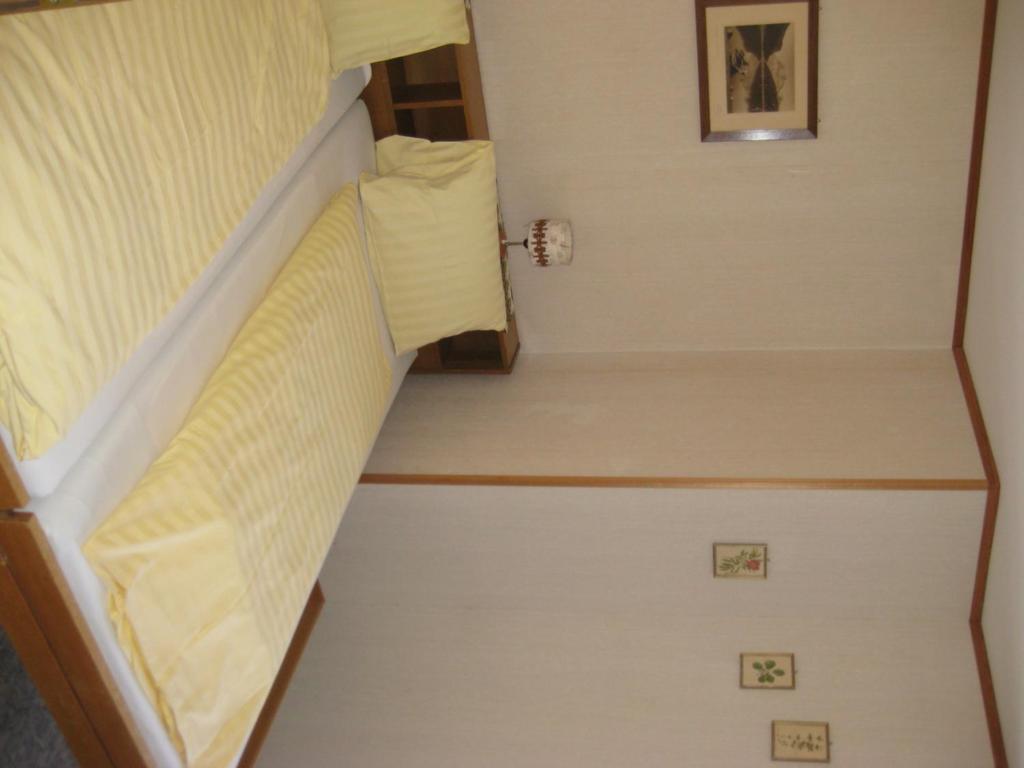 Hotel Pension Spycher Kandersteg Chambre photo